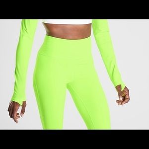 NWOT Neon Athleta ultimate stash 7/8 tight XXS
